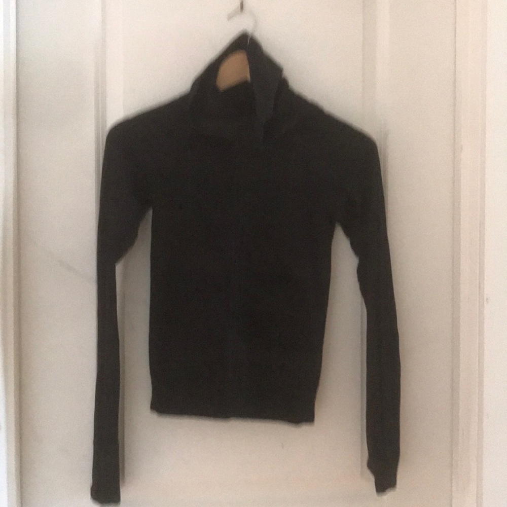 Athleta sweater